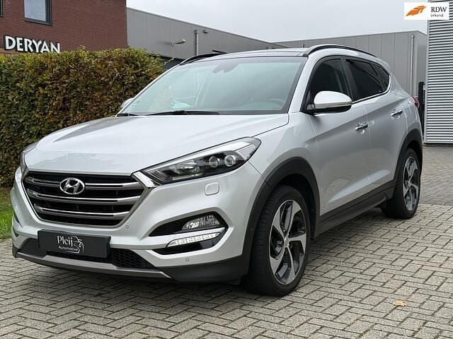 Grijs Gebruikt 2016 Hyundai Tucson Premium SUV | € 14.449 (Eerlijke prijs) - Afbeelding 1/4