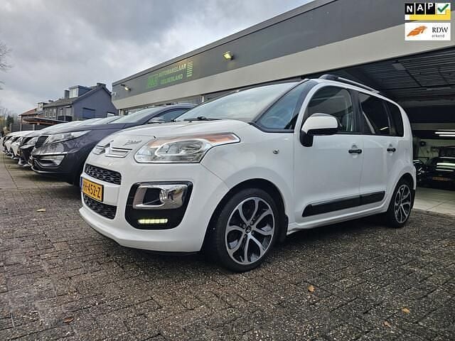 Wit Gebruikt 2015 Citroën C3 Picasso Exclusive MPV | € 6.999 (Eerlijke prijs) - Afbeelding 1/4