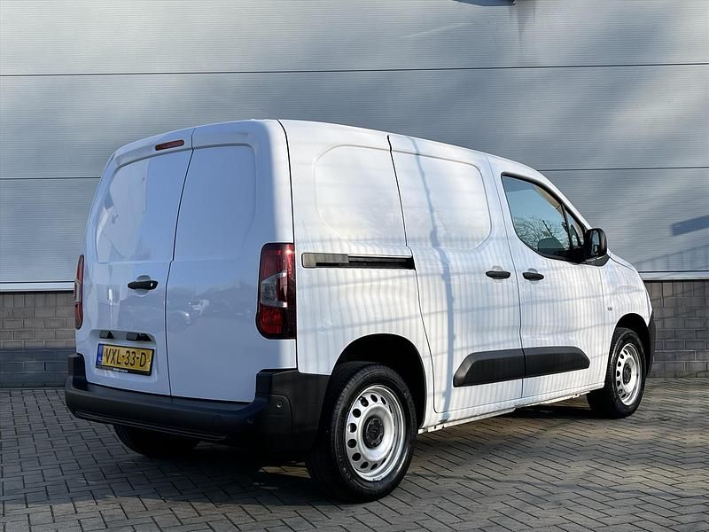 Occasion Citroën Berlingo 130 PK (95 kW) 2023 Wit MPV