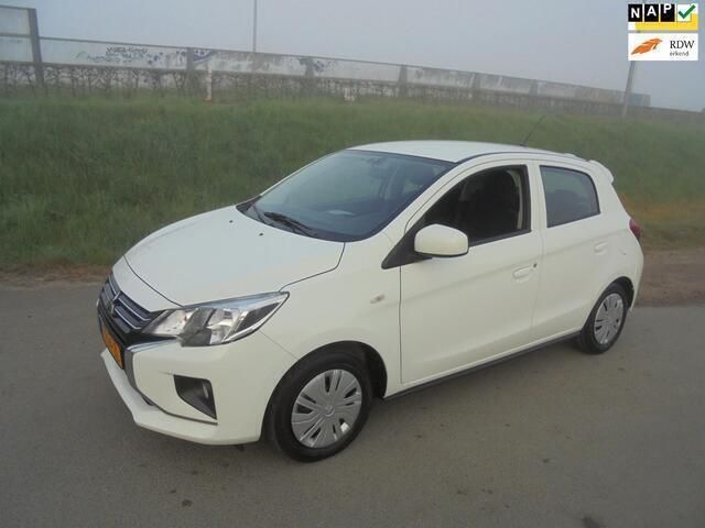 Wit Gebruikt 2022 Mitsubishi Space Star Hatchback | € 11.850 (Eerlijke prijs) - Afbeelding 1/4