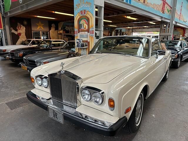 Beige Gebruikt 1982 Rolls Royce Corniche Cabriolet | € 59.900 - Afbeelding 1/4
