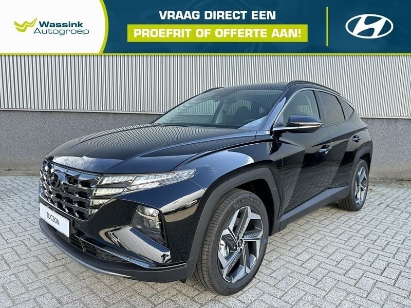 Zwart Nieuw 2024 Hyundai Tucson Comfort SUV | € 40.735 (Super prijs) - Afbeelding 1/4