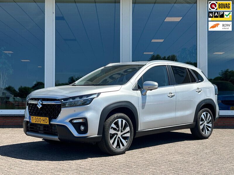 Zilver Gebruikt 2022 Suzuki SX4 S-Cross Style SUV | € 24.850 (Eerlijke prijs) - Afbeelding 1/4