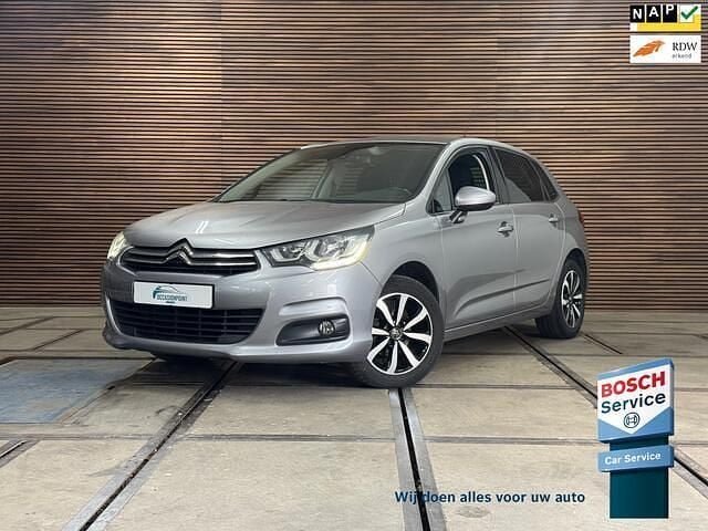 Grijs Gebruikt 2018 Citroën C4 Feel Hatchback | € 9.890 (Eerlijke prijs) - Afbeelding 1/4