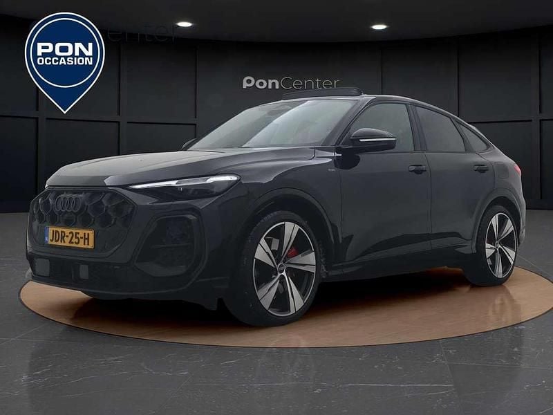 Zwart Gebruikt 2025 Audi Q5 Sportback Competition SUV | € 88.950 - Afbeelding 1/3