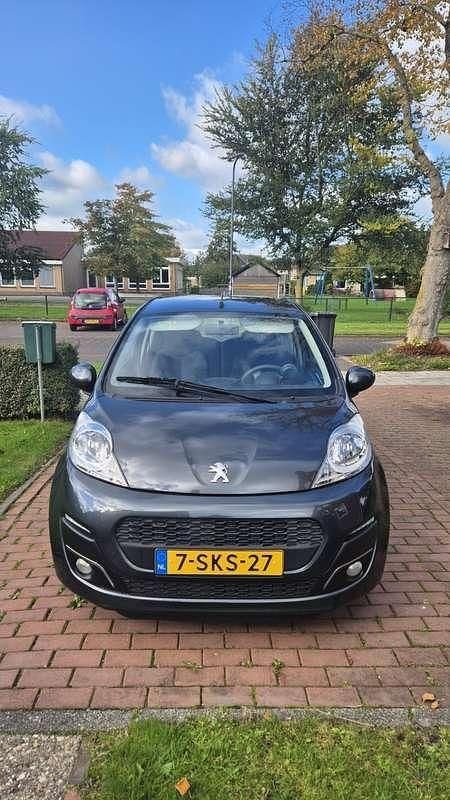Occasion Peugeot 107 Active 68 PK (50 kW) 2013 Grijs Hatchback