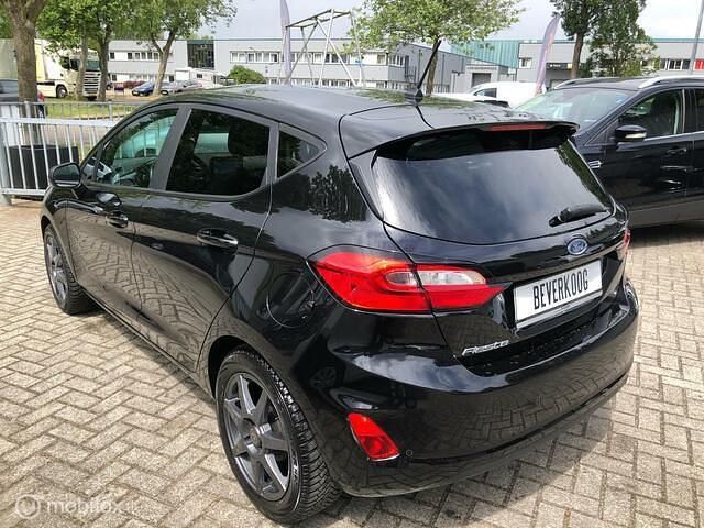 Occasion Ford Fiesta 95 PK (69 kW) 2022 Zwart Hatchback