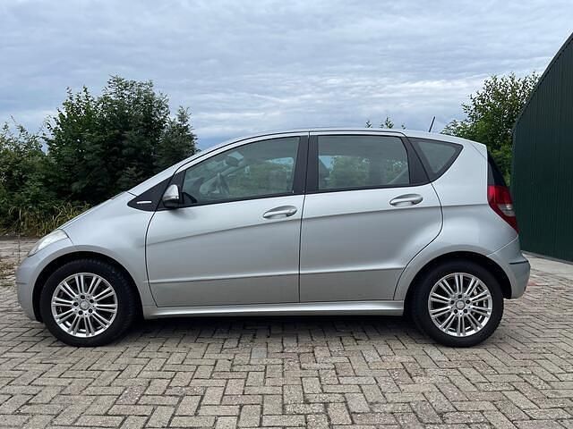 Grijs Gebruikt 2010 Mercedes A160 Business MPV | € 5.250 (Eerlijke prijs) - Afbeelding 1/4