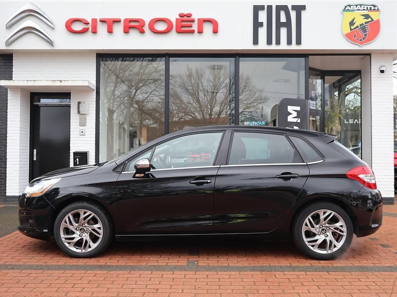 Occasion Citroën C4 PureTech 131 PK (96 kW) 2014 Zwart Hatchback