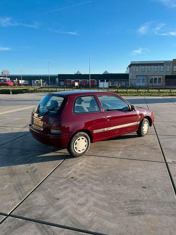 Occasion Toyota Starlet 74 PK (54 kW) 1998 Hatchback