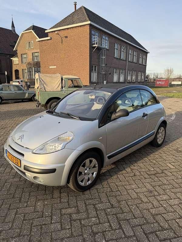 Occasion 2003 Citroën C3 Pluriel Cabriolet | € 1.800 (Iets duurder) - Afbeelding 1/4