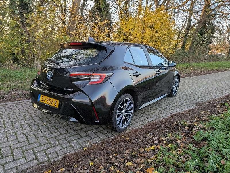 Occasion Toyota Corolla Edition 98 PK (72 kW) 2019 Zwart Hatchback