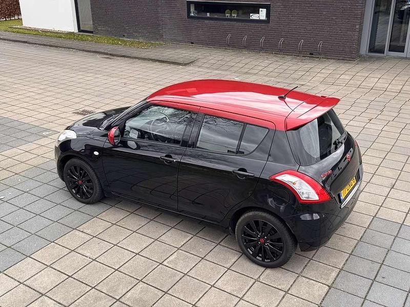 Occasion Suzuki Swift 94 PK (69 kW) 2013 Zwart Hatchback