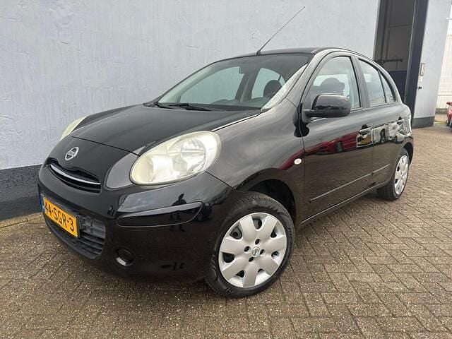Zwart Occasion 2011 Nissan Micra Acenta Hatchback | € 3.750 (Eerlijke prijs) - Afbeelding 1/4
