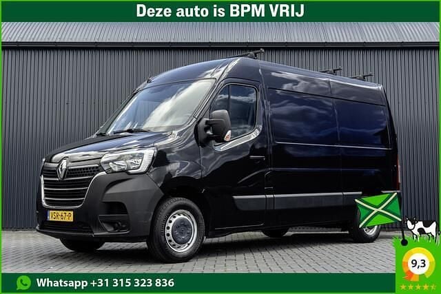 Zwart Gebruikt 2023 Renault Master Van | € 23.550 (Eerlijke prijs) - Afbeelding 1/4