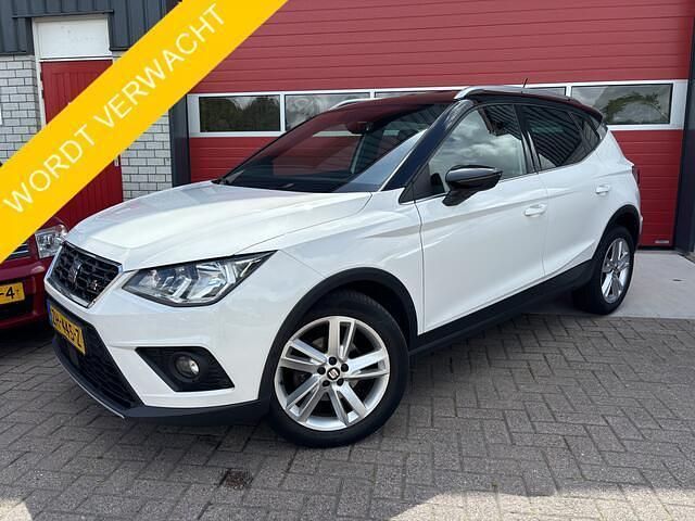 Wit Gebruikt 2019 Seat Arona Business SUV | € 16.888 (Eerlijke prijs) - Afbeelding 1/4