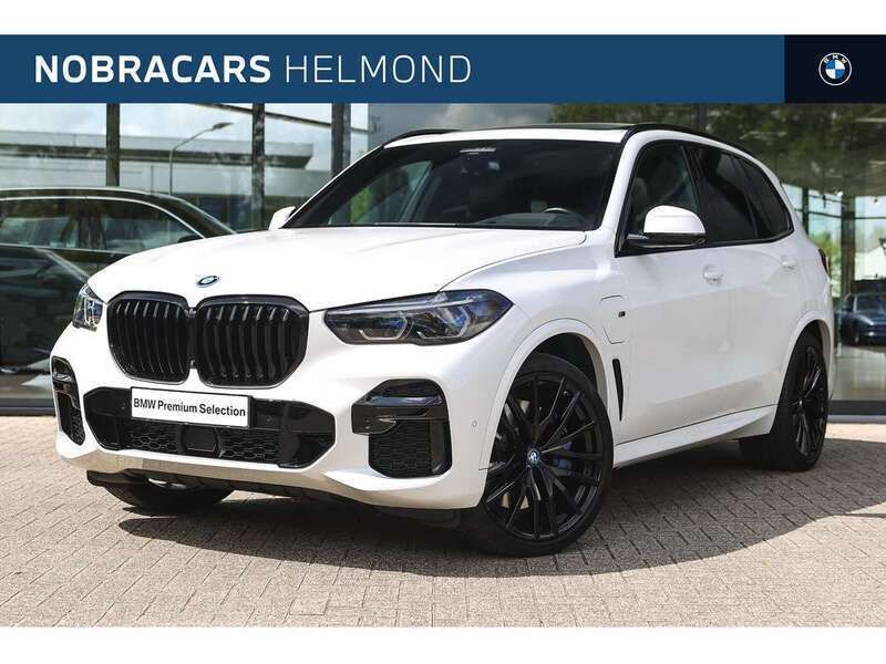 Wit, metallic lak Gebruikt 2022 BMW X5 Executive SUV | € 73.950 (Eerlijke prijs) - Afbeelding 1/4