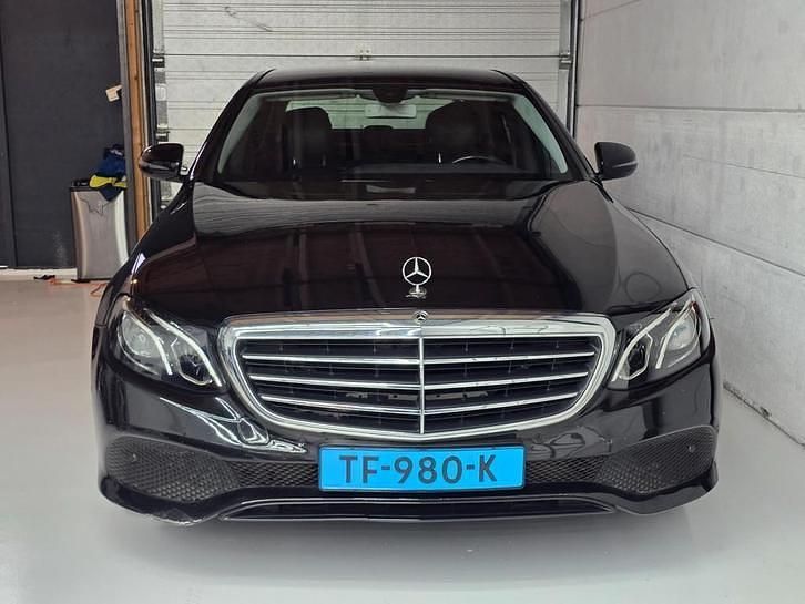 Occasion Mercedes E200 150 PK (110 kW) 2018 Zwart Sedan