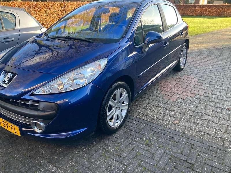 Blauw Occasion 2006 Peugeot 207 Hatchback | € 1.800 (Eerlijke prijs) - Afbeelding 1/4