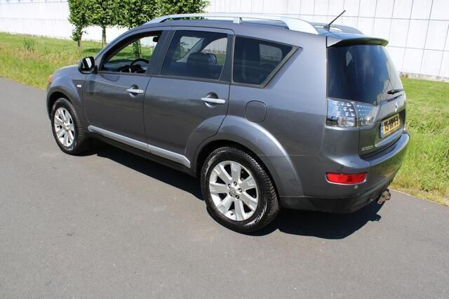 Occasion Mitsubishi Outlander Edition 156 PK (114 kW) 2009 Grijs SUV