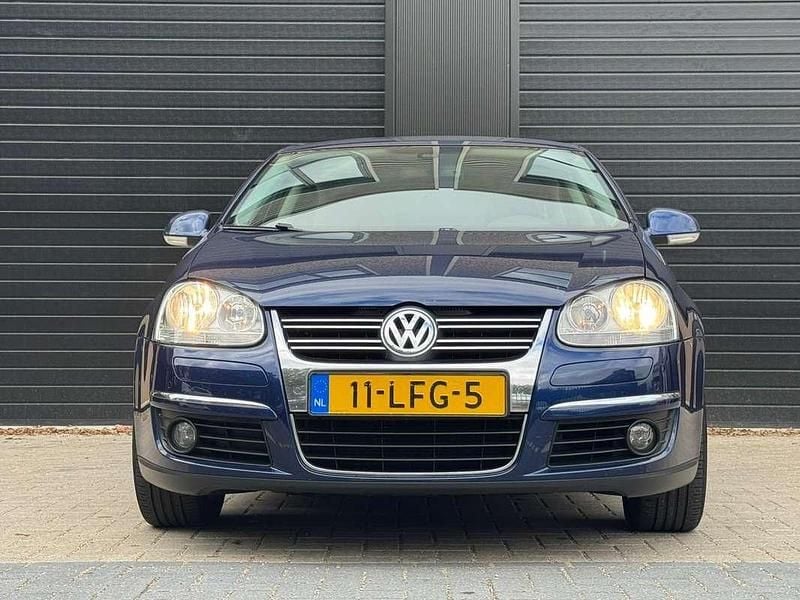 Occasion VW Jetta Comfortline 122 PK (89 kW) 2010 Blauw Sedan