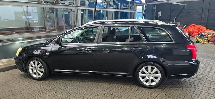Occasion Toyota Avensis Luna 129 PK (94 kW) 2005