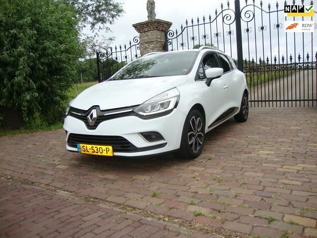 Wit Gebruikt 2018 Renault Clio IV Intens Hatchback | € 9.795 (Eerlijke prijs) - Afbeelding 1/4
