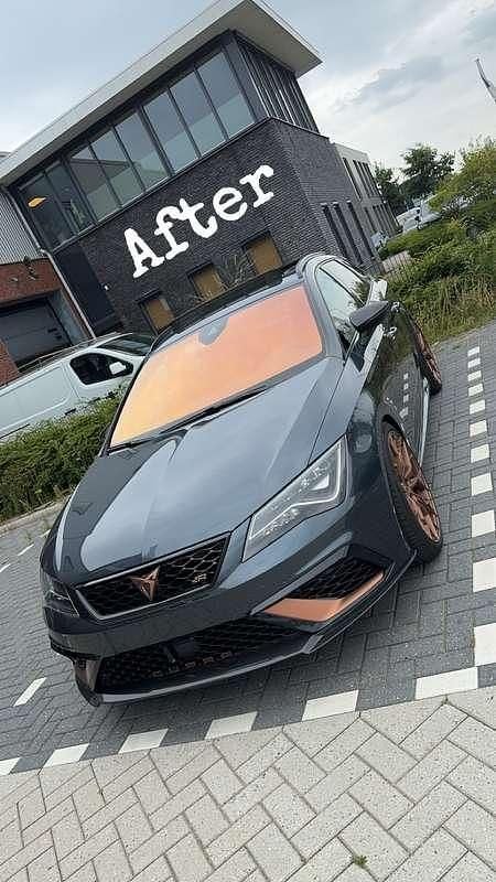 Grijs Gebruikt 2019 Cupra Leon Stationwagen | € 30.700 (Iets duurder) - Afbeelding 1/4