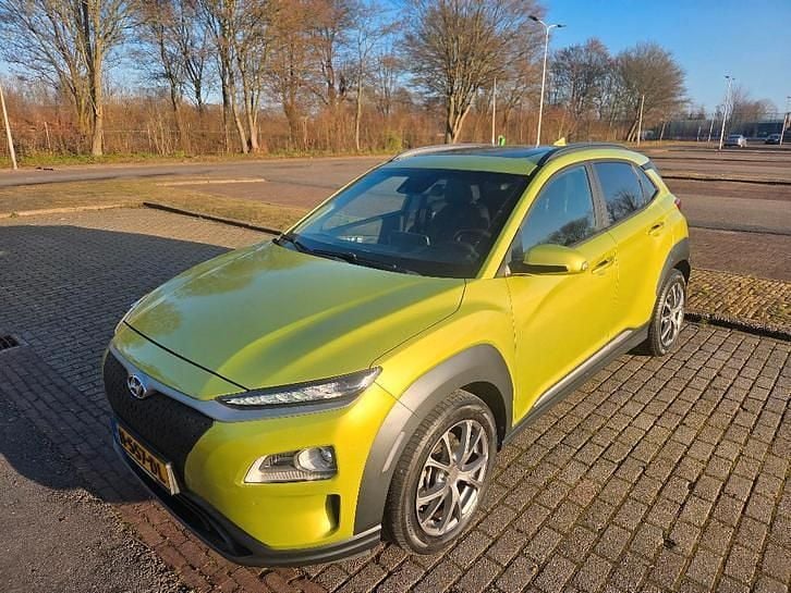 Groen Occasion 2019 Hyundai Kona Premium SUV | € 16.950 (Goede deal) - Afbeelding 1/4