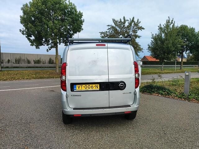 Afbeelding 4/4