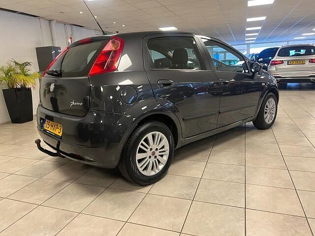 Occasion Fiat Grande Punto Lusso 95 PK (69 kW) 2009 Grijs Hatchback