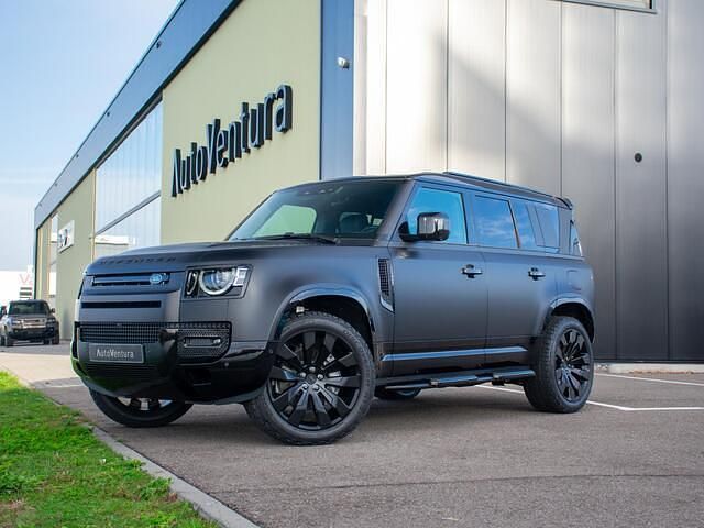 Zwart Nieuw 2025 Land Rover Defender Dynamic SUV | € 119.950 (Duur) - Afbeelding 1/4