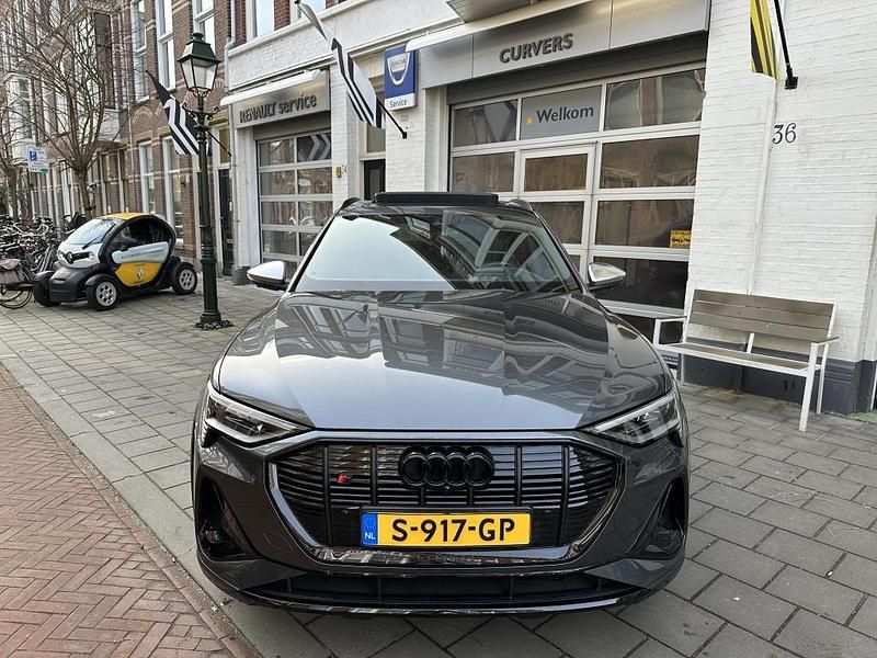 Occasion Audi e-tron Sportback S-Line 370 kW (504 PK) 2022 Grijs SUV