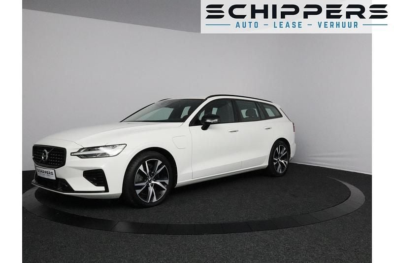 Wit Gebruikt 2021 Volvo V60 R-Design Stationwagen | € 30.900 (Goede deal) - Afbeelding 1/4
