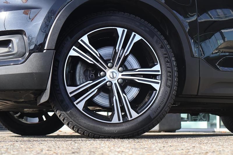 Occasion Volvo XC40 Inscription 179 PK (131 kW) 2020 Zwart (metallic) SUV