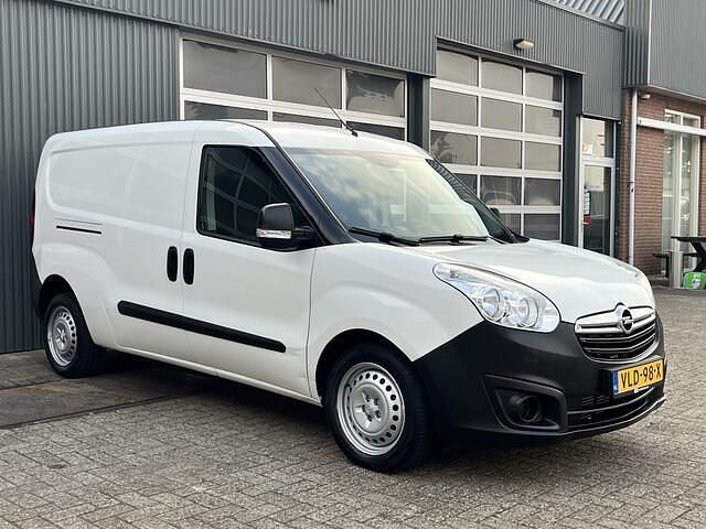 Wit Gebruikt 2018 Opel Combo MPV | € 6.950 (Iets duurder) - Afbeelding 1/4