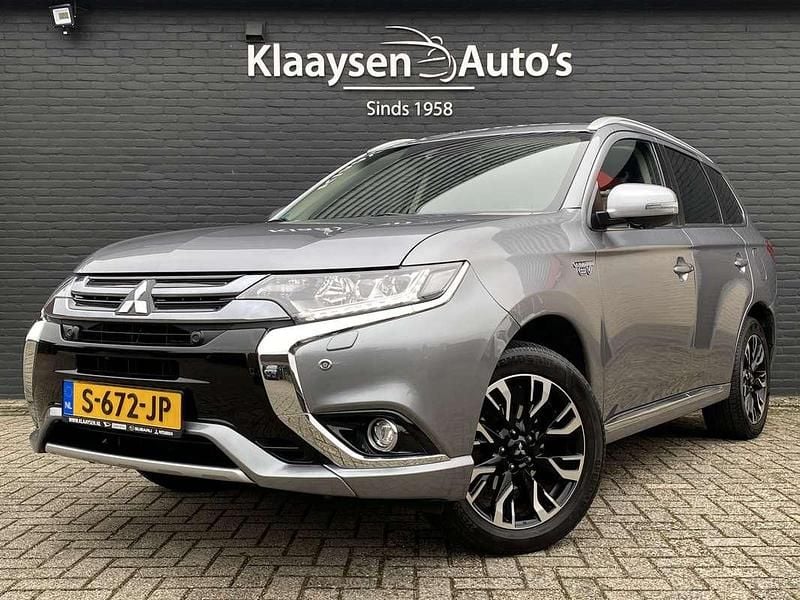 Occasion Mitsubishi Outlander P-HEV Instyle 204 PK (150 kW) 2018 Grijs (metallic) SUV