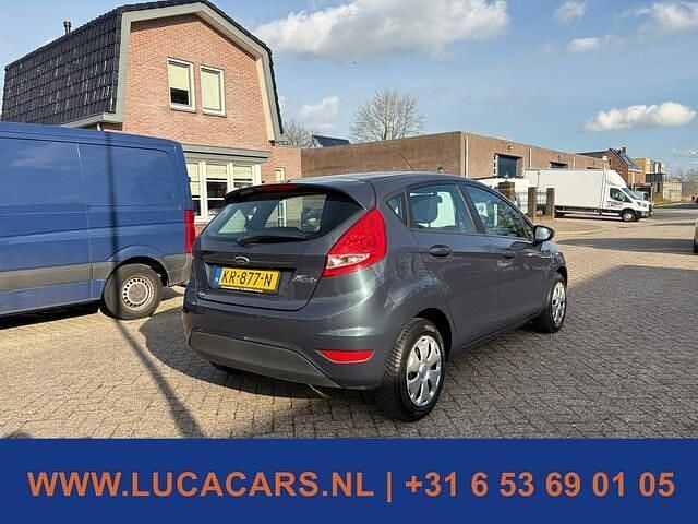 Occasion Ford Fiesta Trend 82 PK (60 kW) 2010 Grijs Hatchback