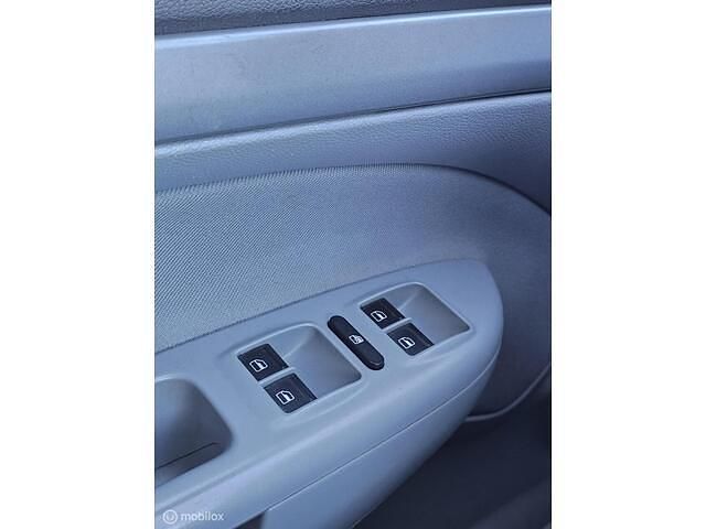 Occasion Skoda Octavia Ambition 105 PK (77 kW) 2012 Grijs Stationwagen