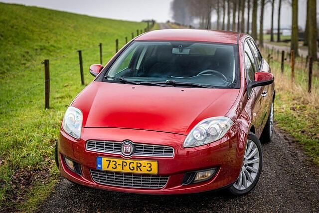 Occasion Fiat Bravo Business 140 PK (102 kW) 2011 Rood Hatchback