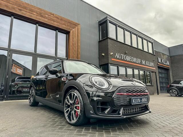Zwart Gebruikt 2022 Mini John Cooper Works Clubman Stationwagen | € 41.750 (Iets duurder) - Afbeelding 1/4