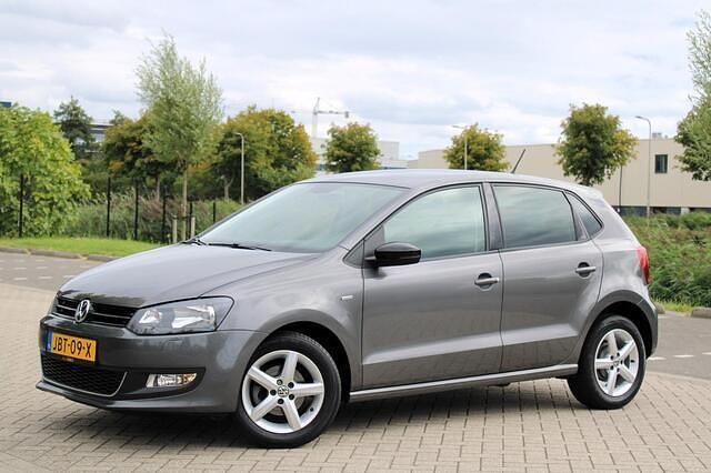 Occasion VW Polo Match 69 PK (50 kW) 2013 Grijs Hatchback