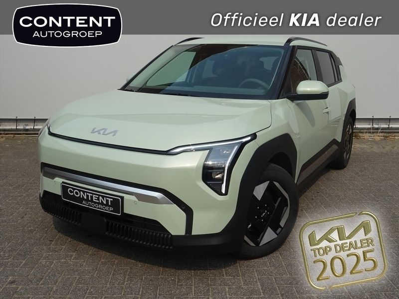 Aventurine green (groen metallic) Nieuw 2025 Kia EV3 2 SUV | € 36.240 (Super prijs) - Afbeelding 1/4