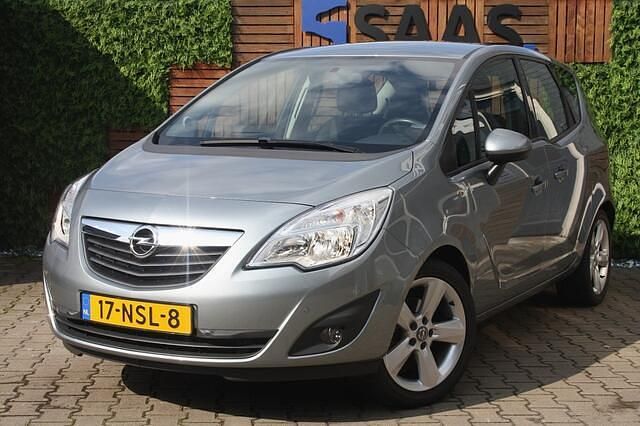 Grijs Gebruikt 2010 Opel Meriva MPV | € 6.899 (Eerlijke prijs) - Afbeelding 1/4
