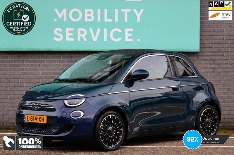 Occasion Fiat 500e La Prima 86 kW (118 PK) 2021 Groen (metallic) Cabriolet