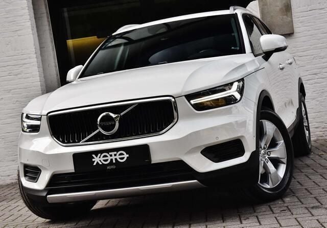 Wit Gebruikt 2019 Volvo XC40 Momentum SUV | € 22.950 (Super prijs) - Afbeelding 1/4
