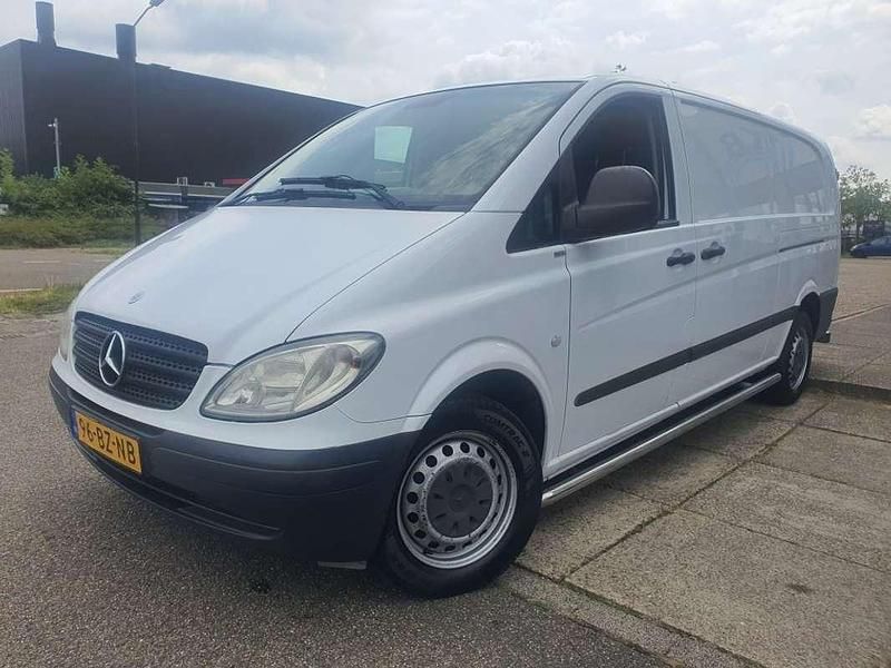 Wit Gebruikt 2006 Mercedes Vito MPV | € 3.250 (Goede deal) - Afbeelding 1/4