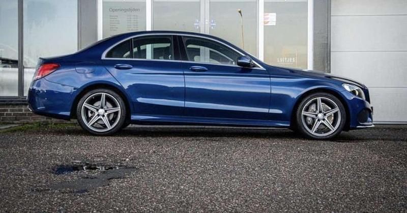 Gebruikt 2017 Mercedes C180 AMG line Sedan | € 20.900 (Eerlijke prijs) - Afbeelding 1/4