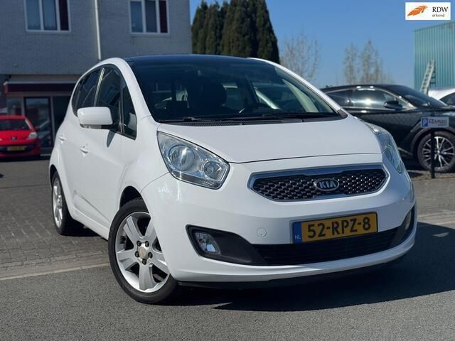 Wit Gebruikt 2011 Kia Venga Hatchback | € 5.750 (Eerlijke prijs) - Afbeelding 1/4