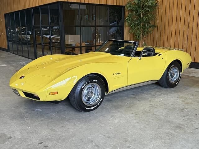 Geel Gebruikt 1974 Chevrolet Corvette Stingray Cabriolet | € 35.950 - Afbeelding 1/4